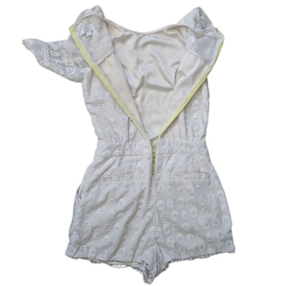 Jill by Jill Stuart White Textured Lace Romper Sz S Elegant Feminine Resortwear - Picture 10 of 16
